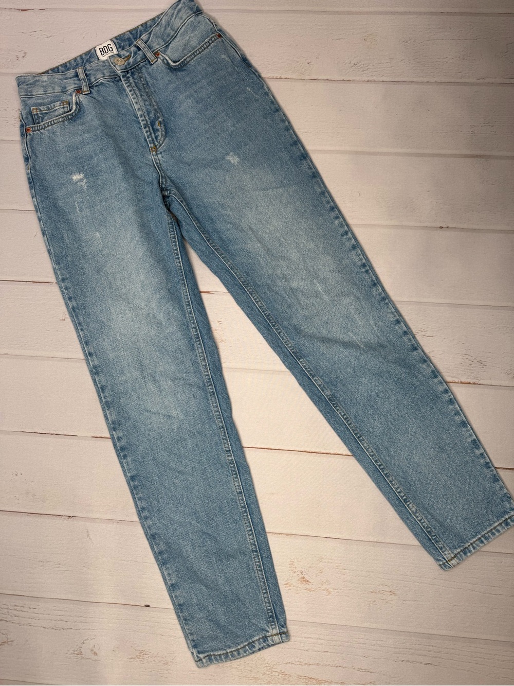 BDG Urban Outfitters Mom Jeans Light Wash High Rise Distressed Women's Size 26